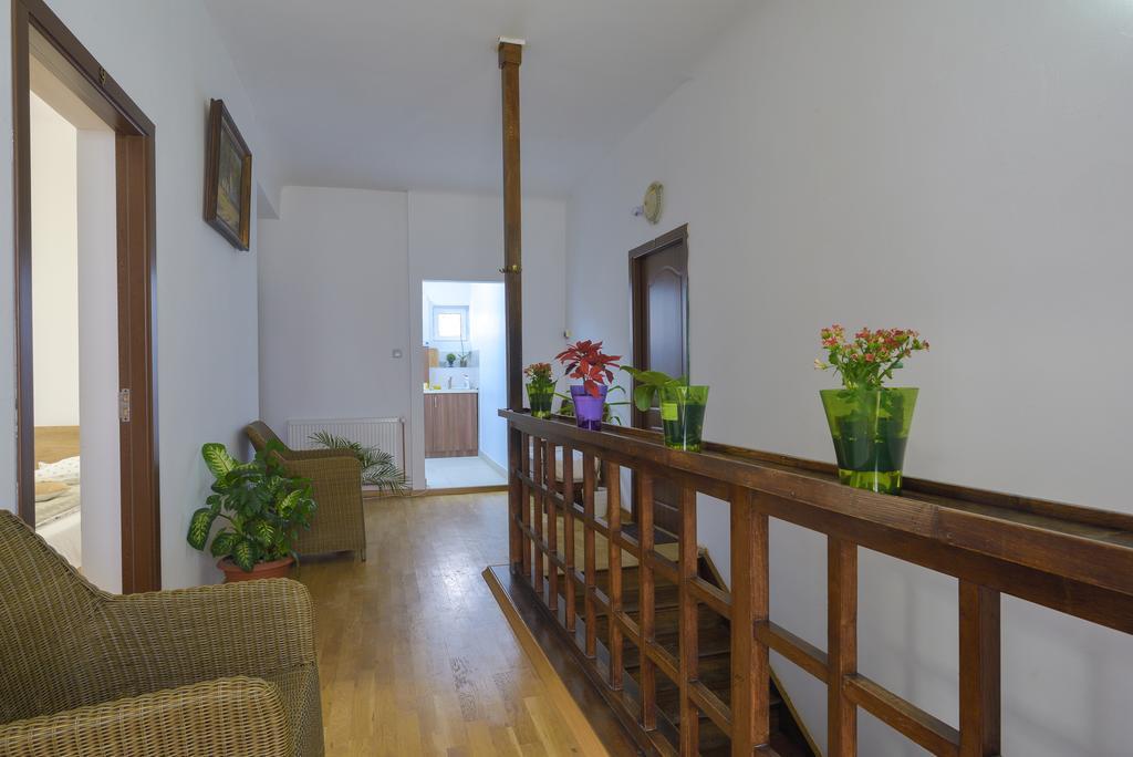 Pension Verona Centru Клуж-Напока Экстерьер фото