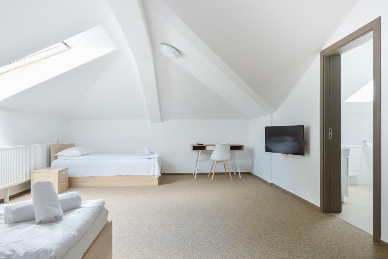 Pension Verona Centru Клуж-Напока Экстерьер фото