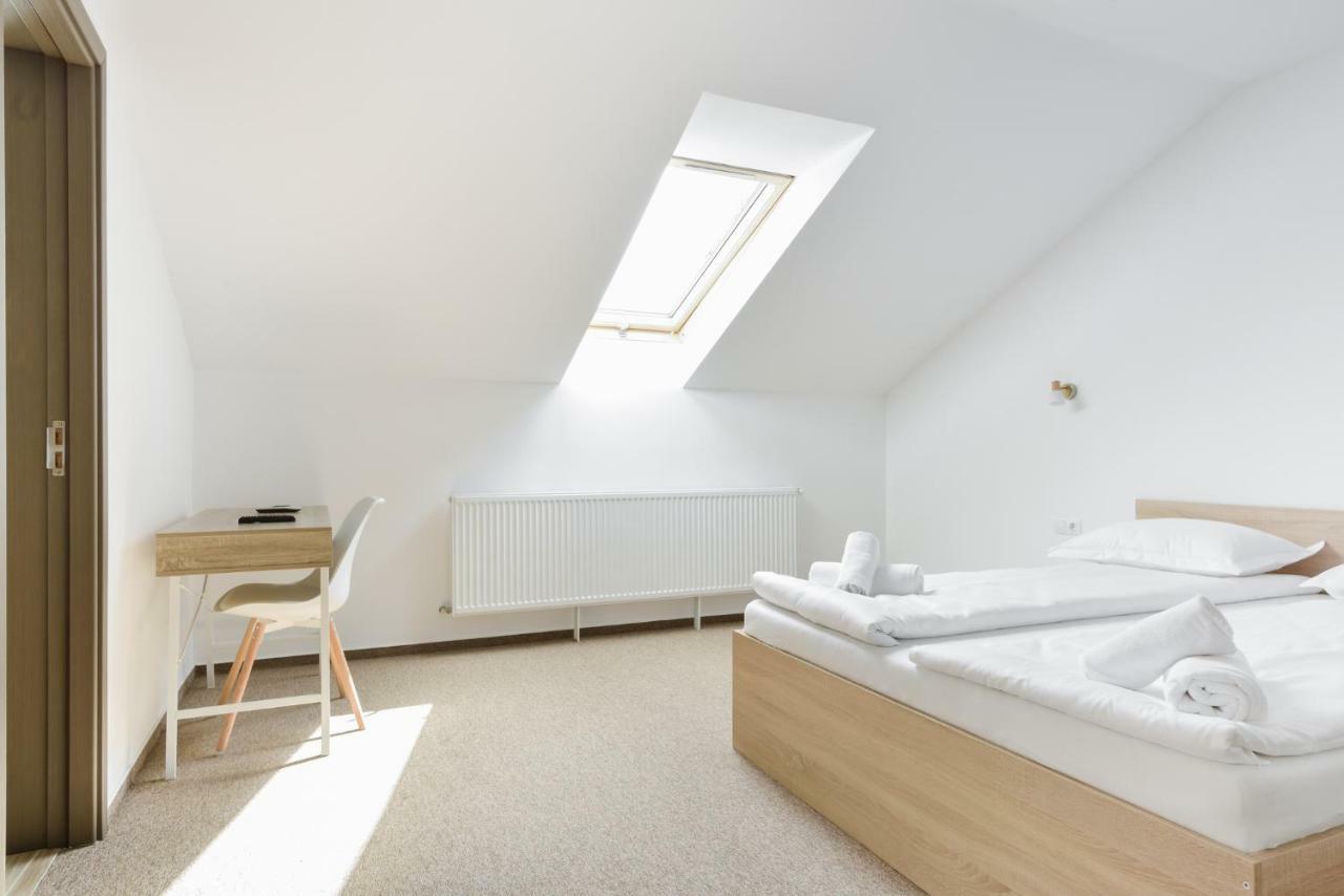 Pension Verona Centru Клуж-Напока Экстерьер фото